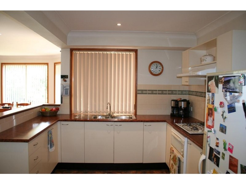 28 Tonkin Crescent, Quakers Hill NSW 2763