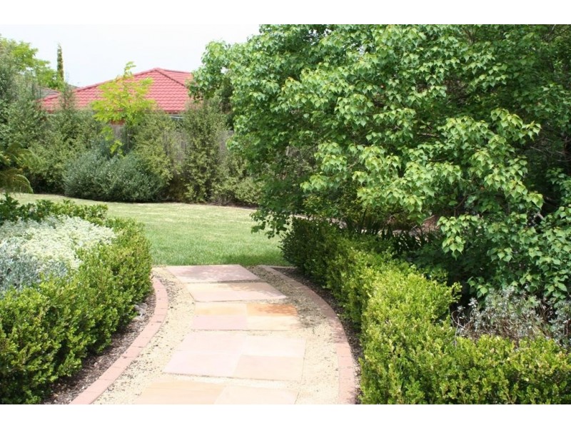 28 Tonkin Crescent, Quakers Hill NSW 2763