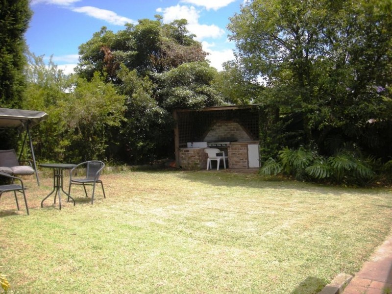 30 Lennox St, Old Toongabbie NSW 2146