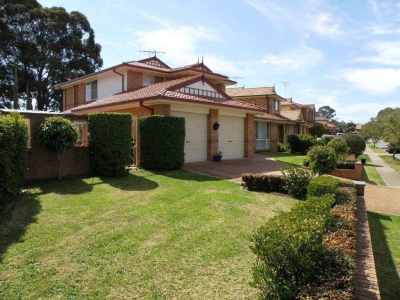20 Whitehaven Ave, Quakers Hill NSW 2763