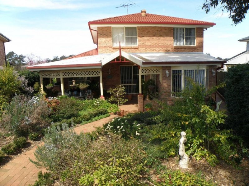 20 Whitehaven Ave, Quakers Hill NSW 2763