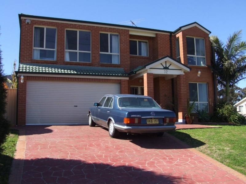 32 Farmingdale Drive, Blacktown NSW 2148