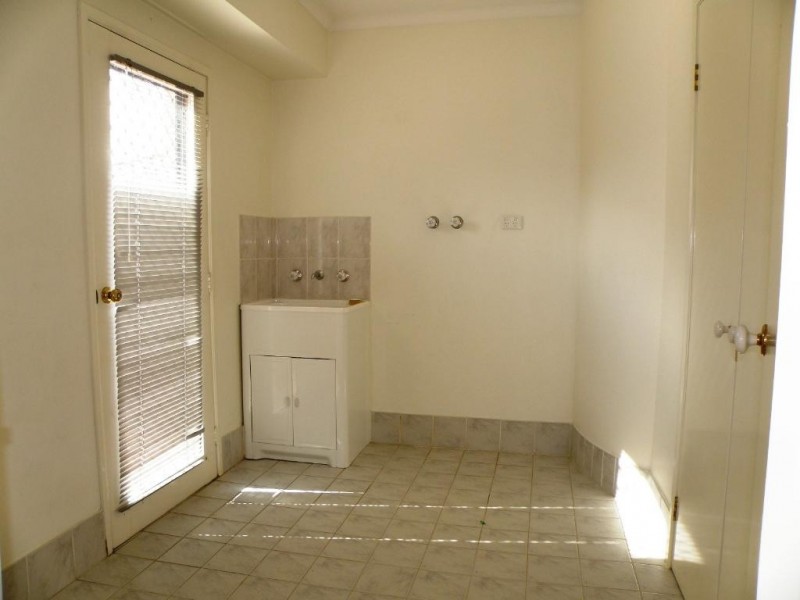 30 John Warren Ave, Glenwood NSW 2768