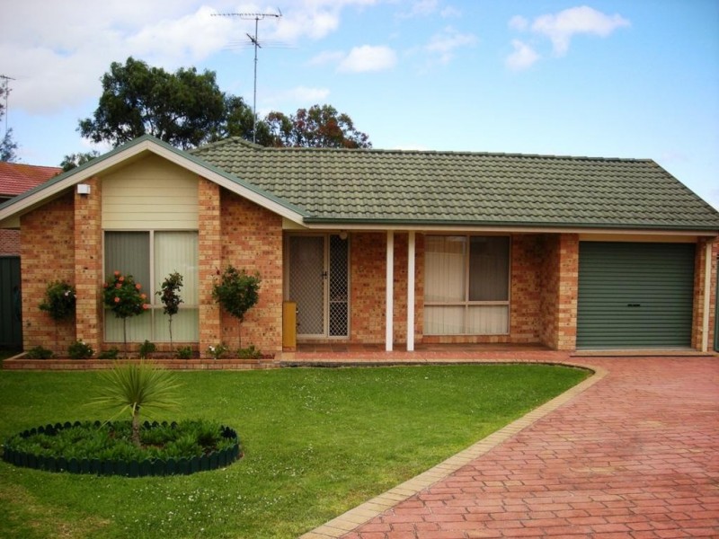 15 Loring Place, Quakers Hill NSW 2763