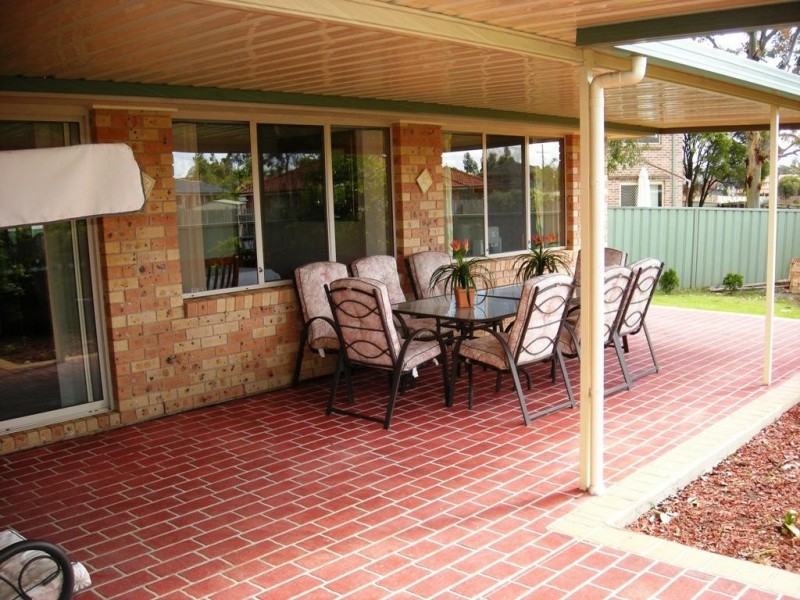 15 Loring Place, Quakers Hill NSW 2763