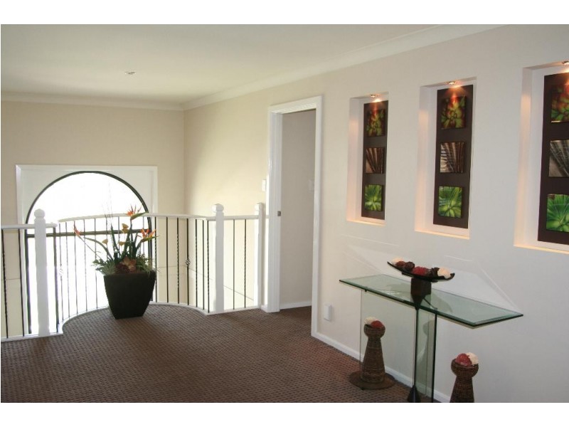 12 Ravenswood Rise, Bella Vista NSW 2153