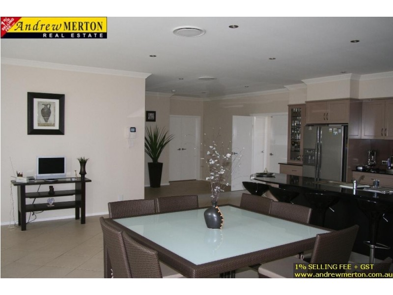 12 Ravenswood Rise, Bella Vista NSW 2153