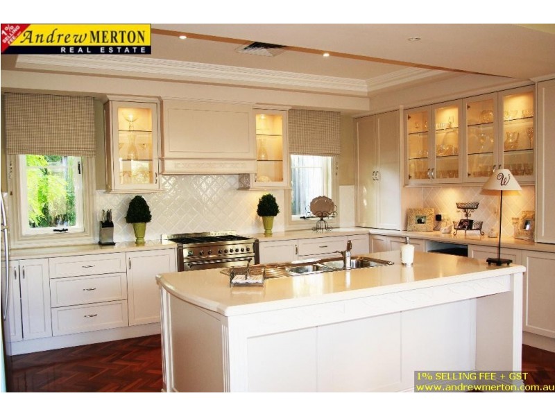 10 Fraser Ave, Kellyville NSW 2155