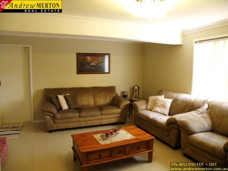 10 Lonach pl, Baulkham Hills NSW 2153