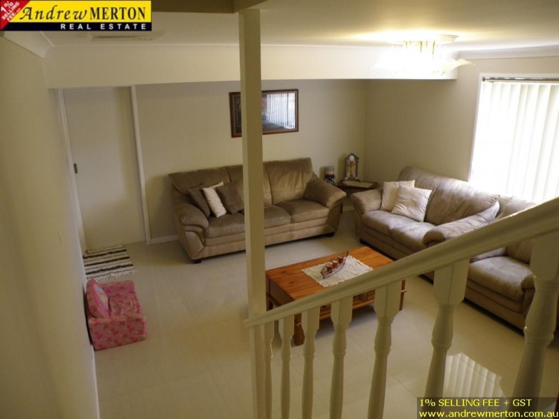 10 Lonach pl, Baulkham Hills NSW 2153