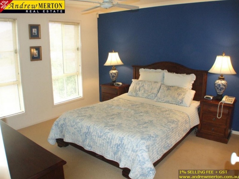 36 Jindabyne Cct, Woodcroft NSW 2767