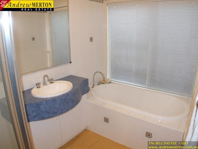 36 Jindabyne Cct, Woodcroft NSW 2767