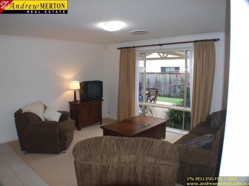 36 Jindabyne Cct, Woodcroft NSW 2767