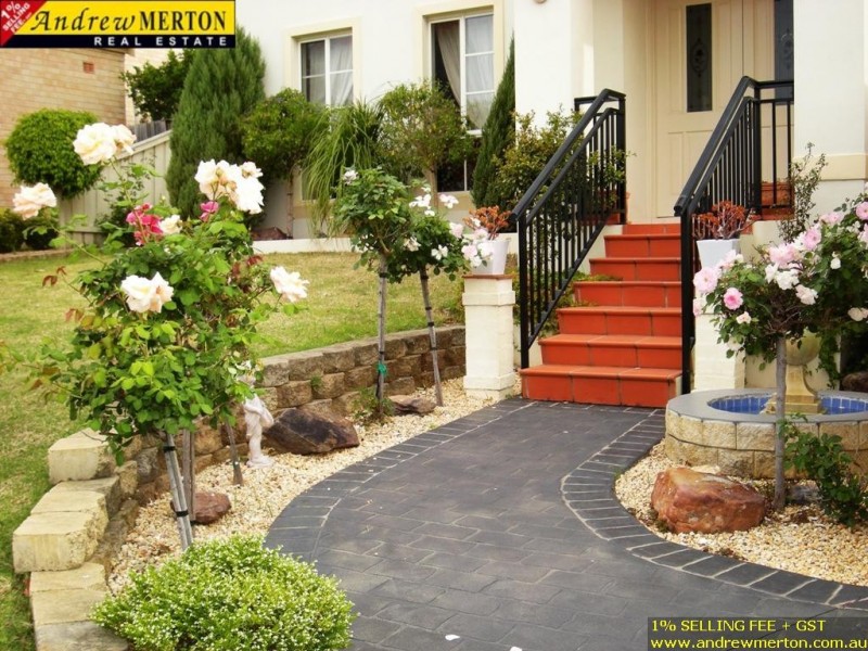 16 Mahogany  Close, Glenwood NSW 2768