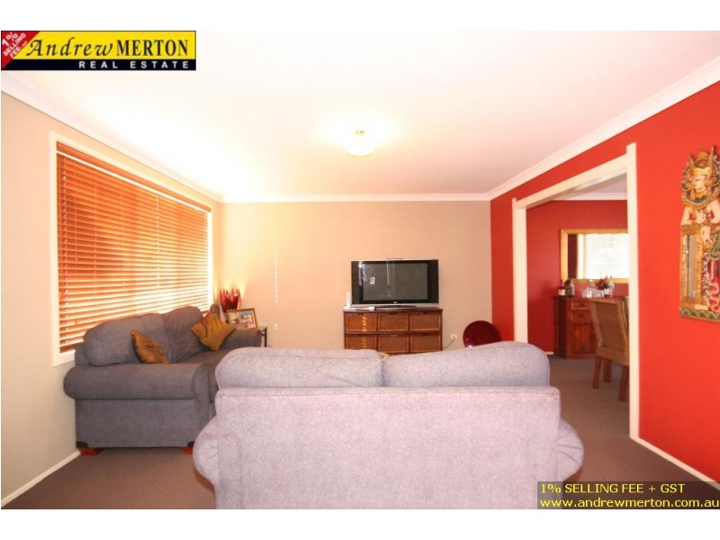 27 Meldon Place, Stanhope Gardens NSW 2768