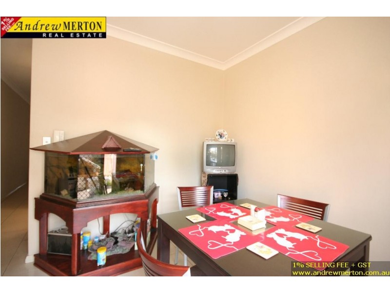 7/18 Cumming Crescent, Quakers Hill NSW 2763