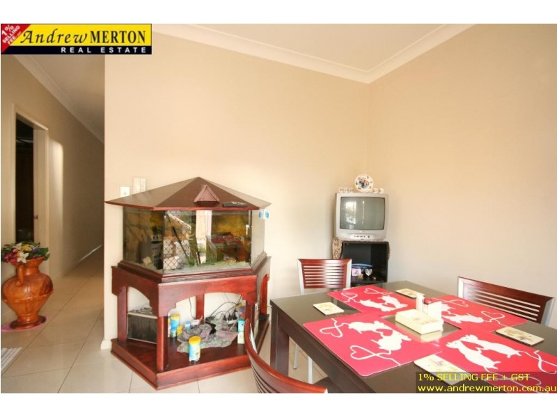 7/18 Cumming Crescent, Quakers Hill NSW 2763