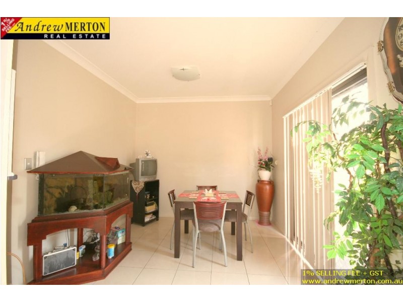 7/18 Cumming Crescent, Quakers Hill NSW 2763