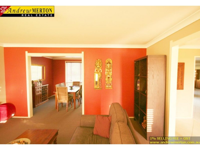 27 Meldon Place, Stanhope Gardens NSW 2768