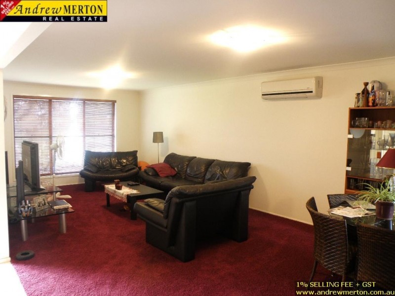 11 Mason Rd, Box Hill NSW 2577