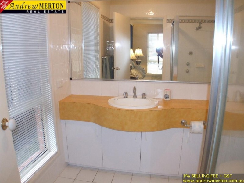 36 Jindabyne Cct, Woodcroft NSW 2767