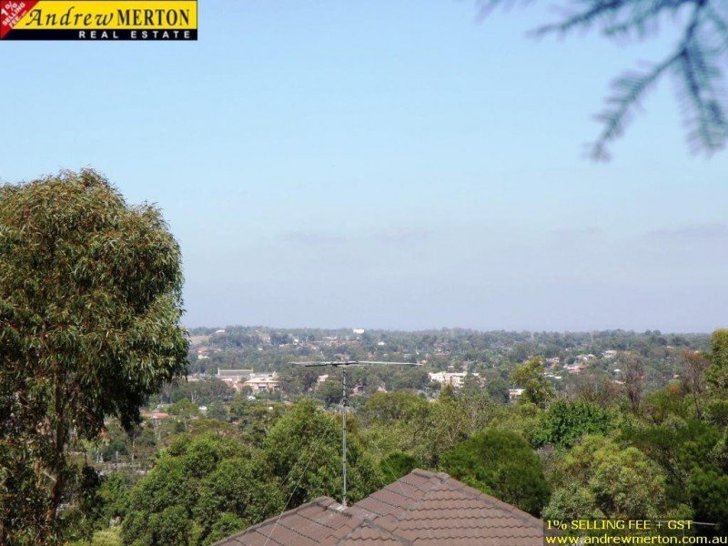 8 Lachlan Drive, Winston Hills NSW 2153