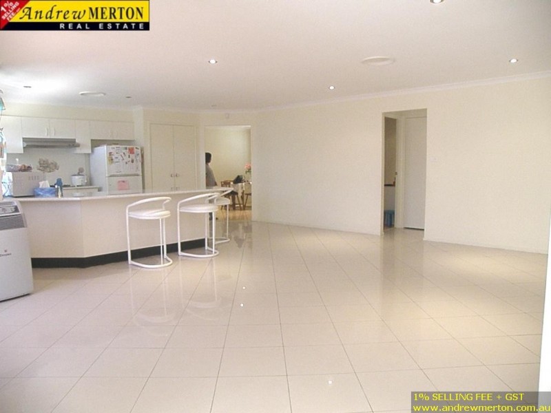 10 Hazelton Ave, Kellyville Ridge NSW 2155