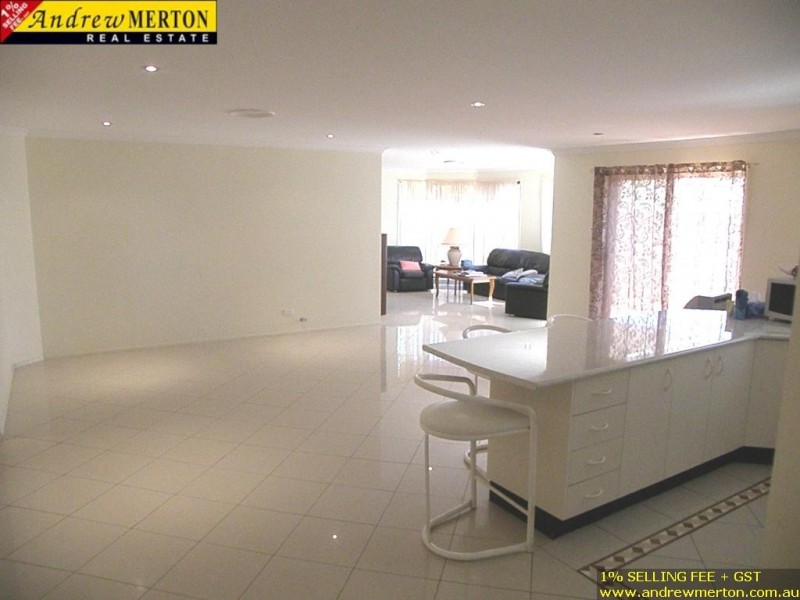 10 Hazelton Ave, Kellyville Ridge NSW 2155