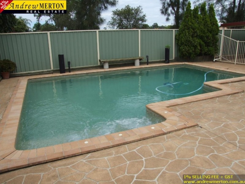 16 Sally Pl, Glendenning NSW 2761