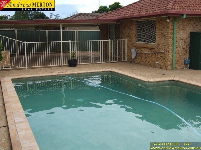 16 Sally Pl, Glendenning NSW 2761