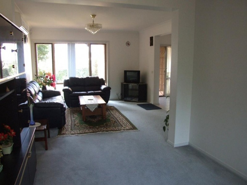 13 LEYBURN, Stanhope Gardens NSW 2768