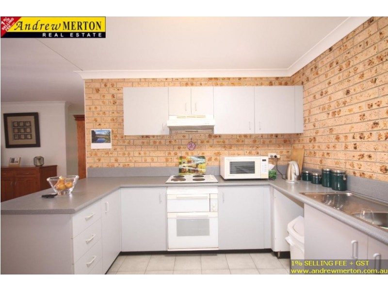 3/3 Isaac Place, Quakers Hill NSW 2763