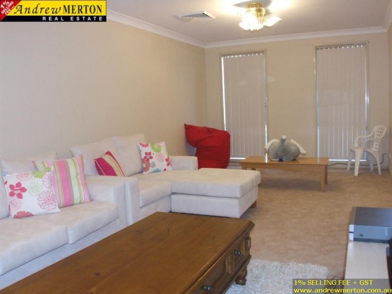 9 Pluto Court, Glenwood NSW 2768