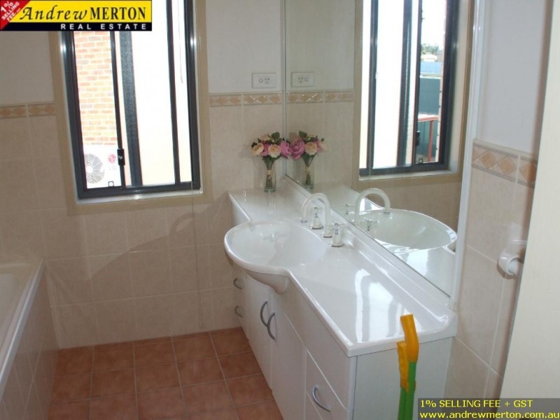 9 Pluto Court, Glenwood NSW 2768