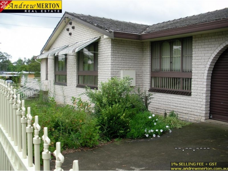 8 Lemnos Ave, Milperra NSW 2214