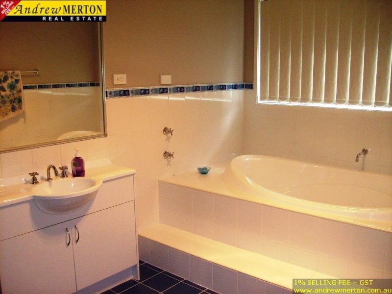 51 Adelaide Street, Oxley Park NSW 2760