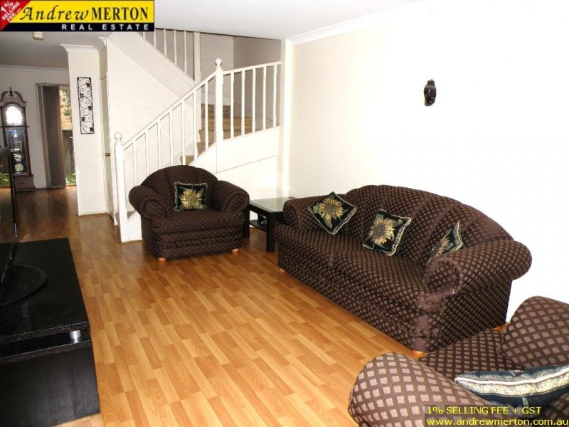 8/70 Bali Dr, Quakers Hill NSW 2763