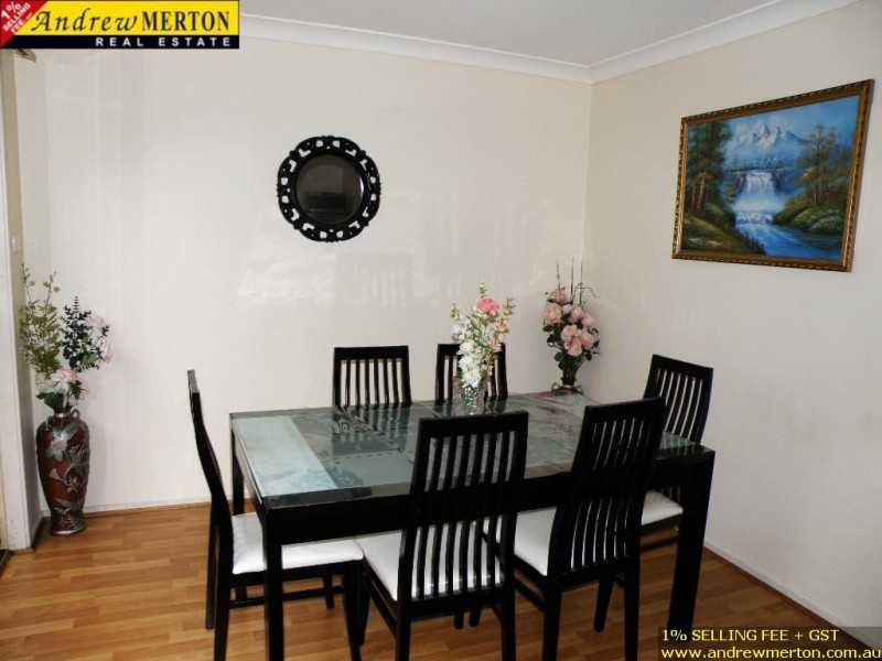 8/70 Bali Dr, Quakers Hill NSW 2763