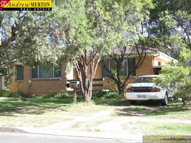 102 Lovegrove Drive, Quakers Hill NSW 2763