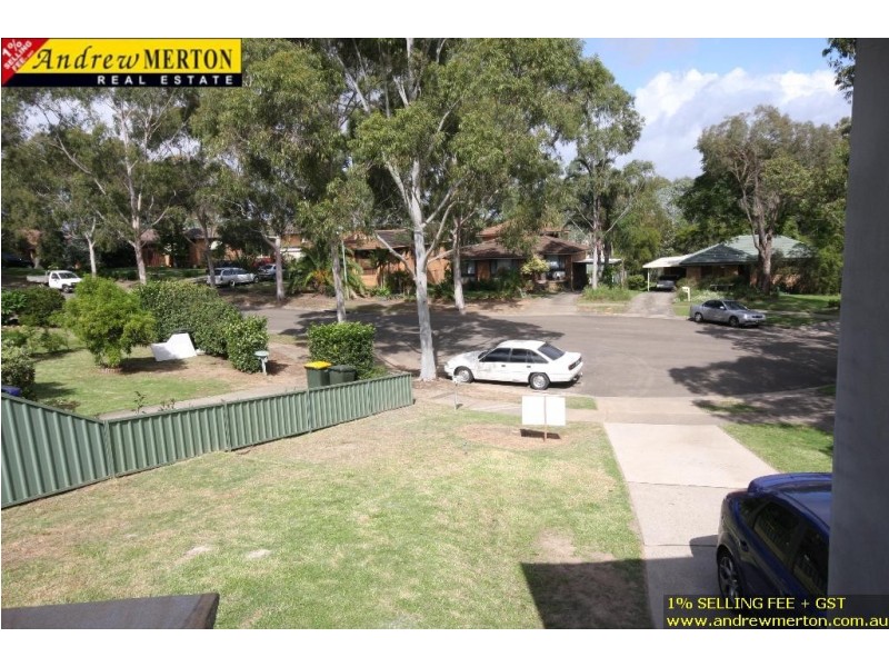 82 Faulkland Cres, Kings Park NSW 2148