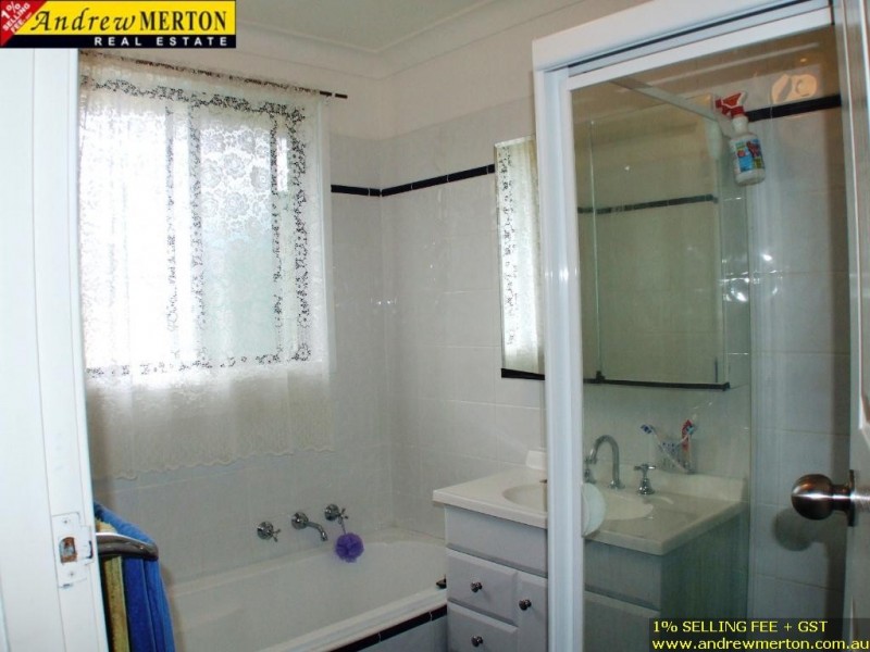 4 Wayne street, Dean Park NSW 2761