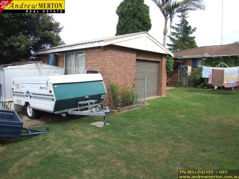 4 Wayne street, Dean Park NSW 2761