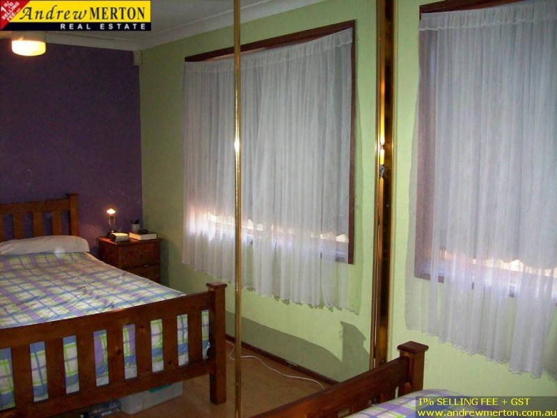 35 Woodley Crs, Glendenning NSW 2761