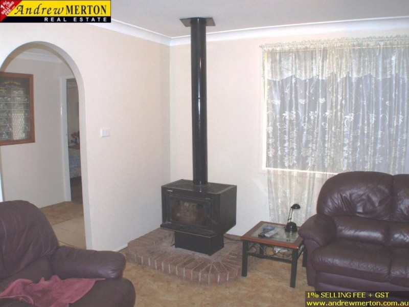 4 Wayne street, Dean Park NSW 2761