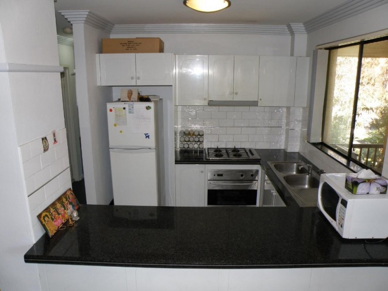 12/15-19 Hassall Street, Westmead NSW 2145