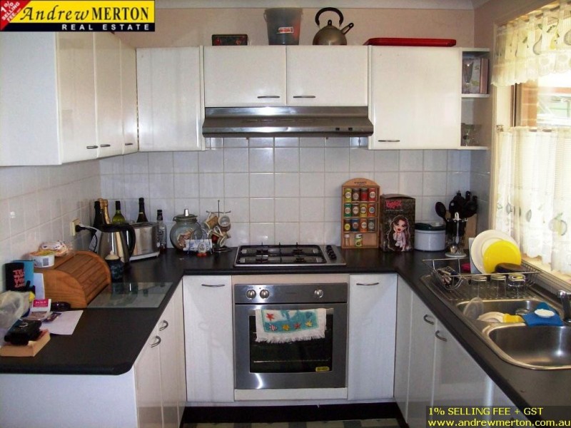 7 Shamrock Pl, Glendenning NSW 2761