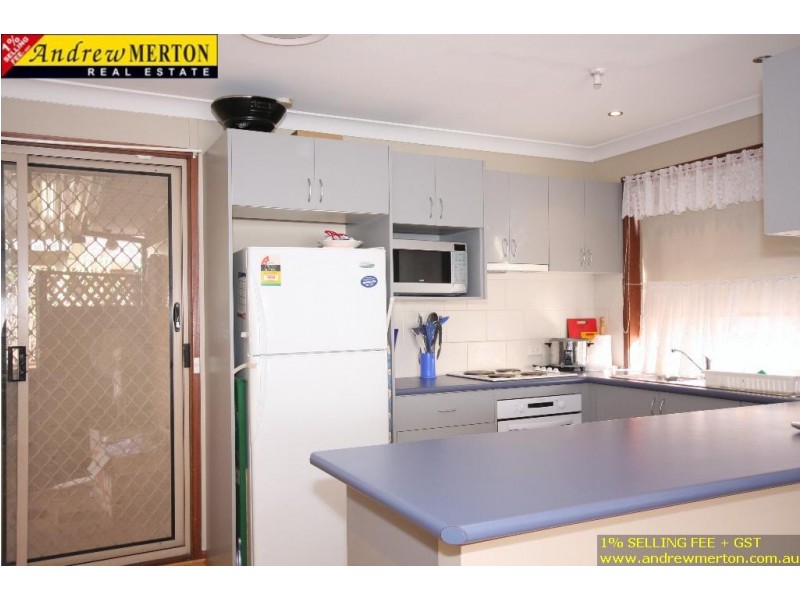 35 Woodley Crs, Glendenning NSW 2761