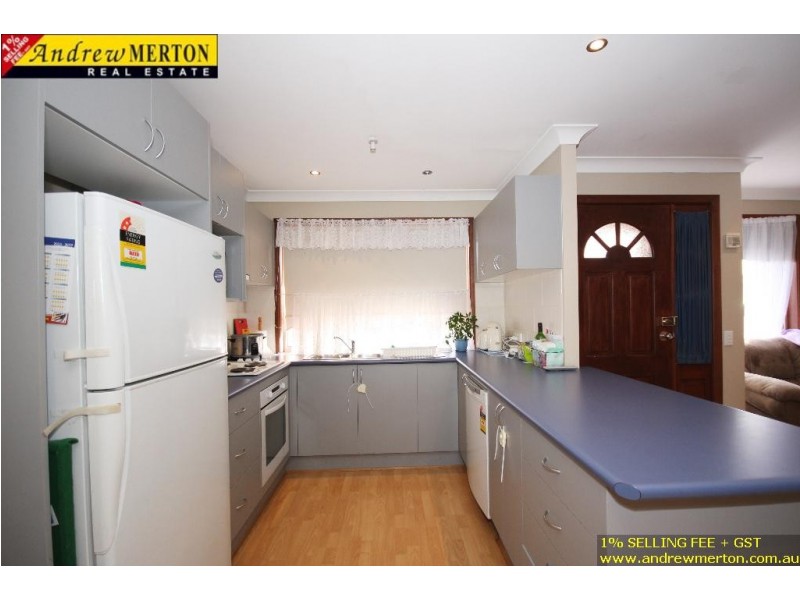 35 Woodley Crs, Glendenning NSW 2761