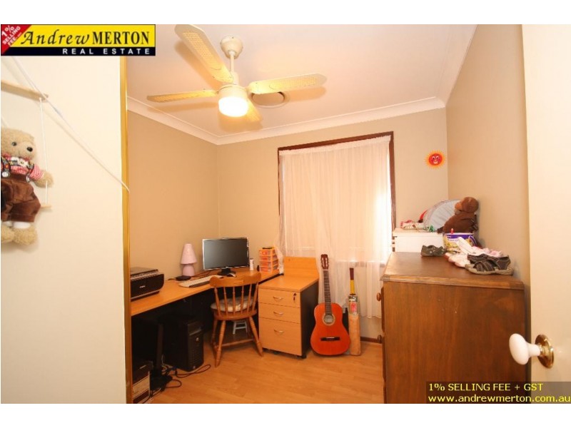 35 Woodley Crs, Glendenning NSW 2761