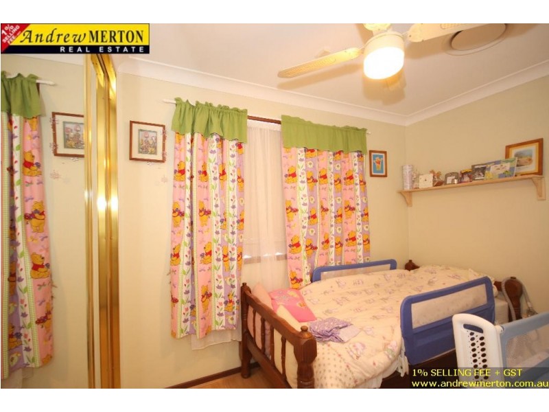 35 Woodley Crs, Glendenning NSW 2761